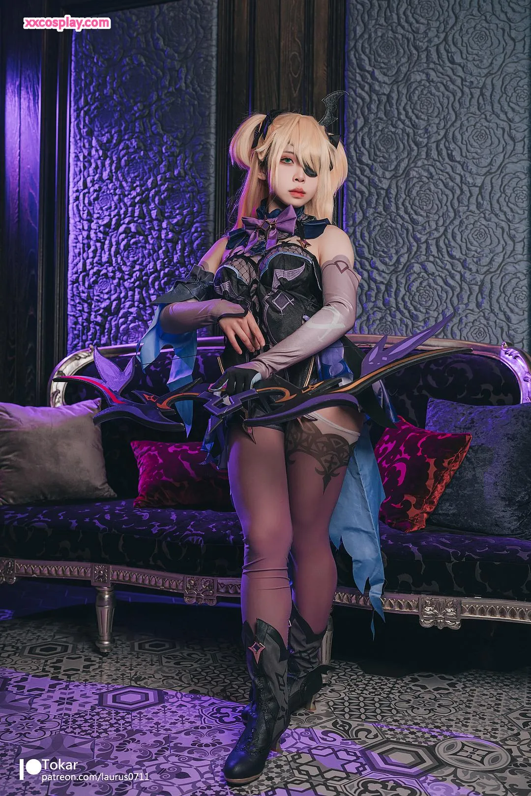 Tokar als Fischl: Gothic-Lolita-Cosplay